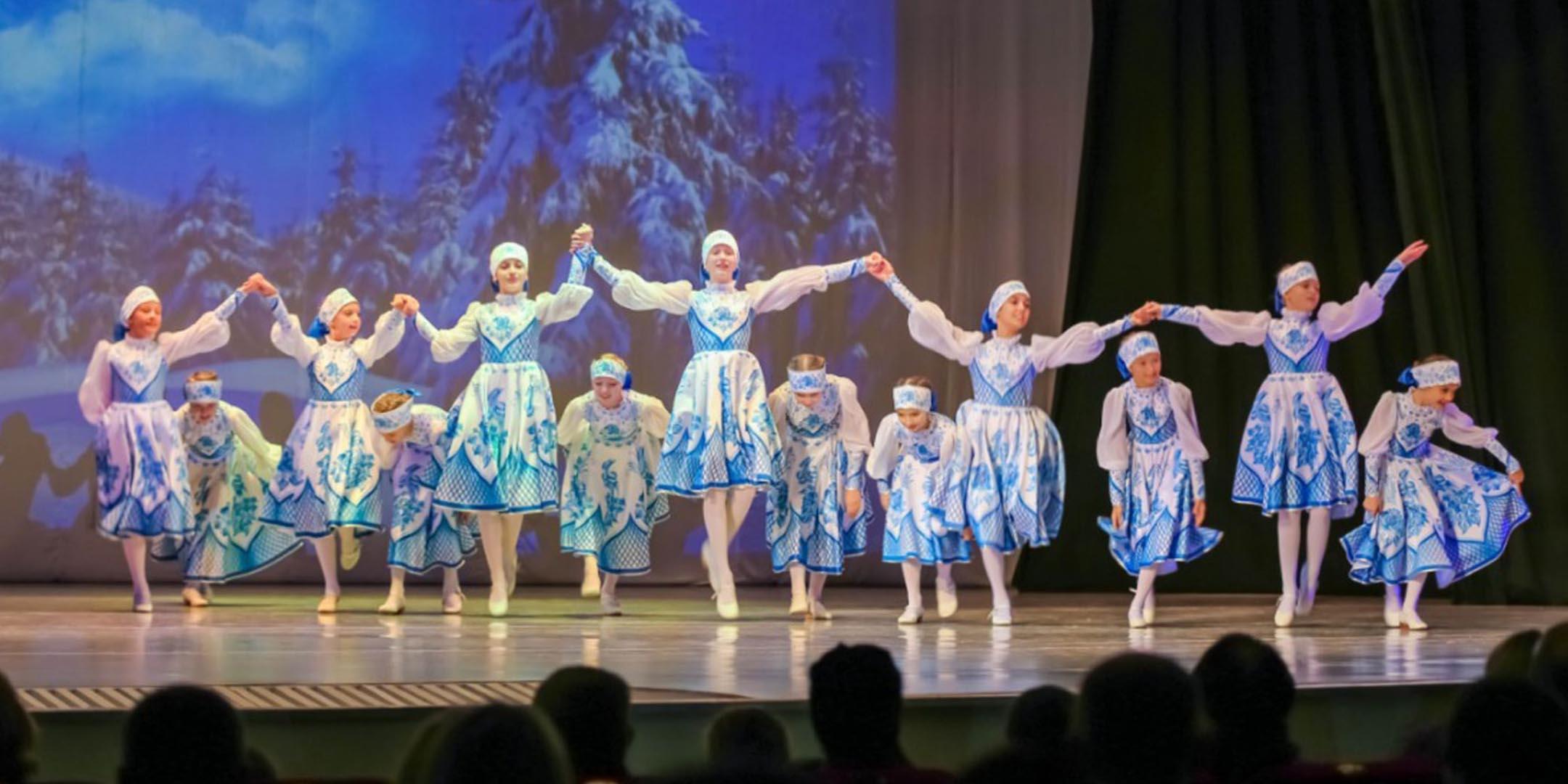 Фото с концерта танцевального коллектива «И-Версия»