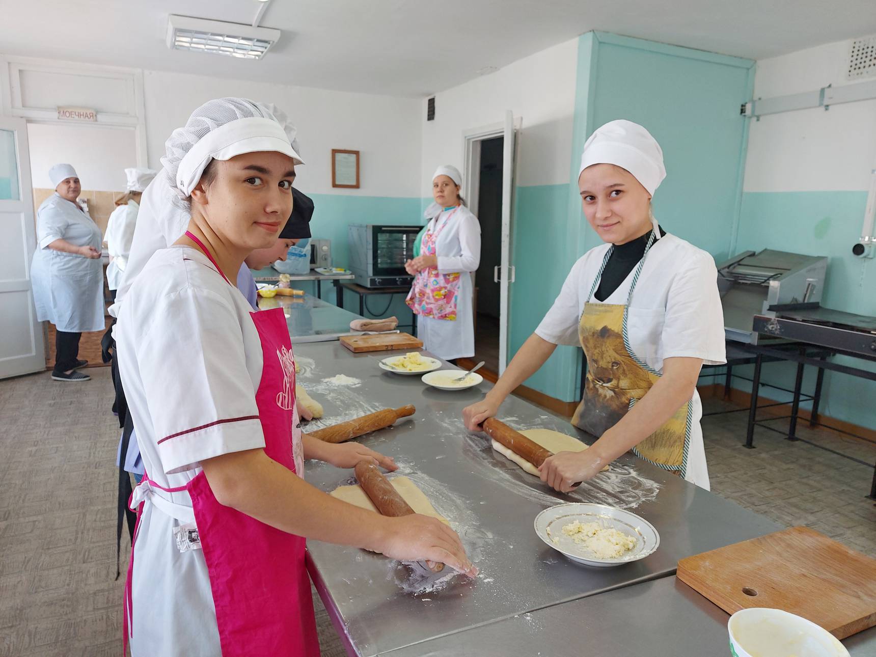 Укротители теста, скалки и кастрюли | 20.10.2021 | Амурск - БезФормата