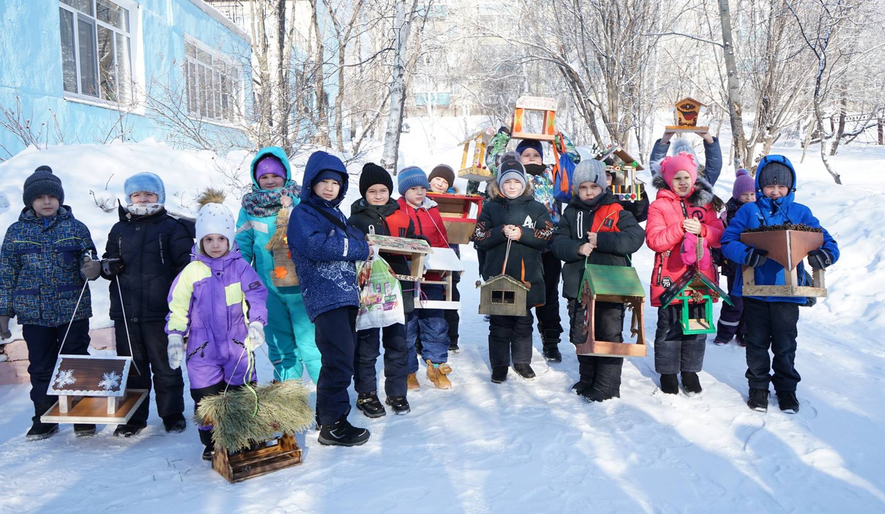 Столовая для пернатых