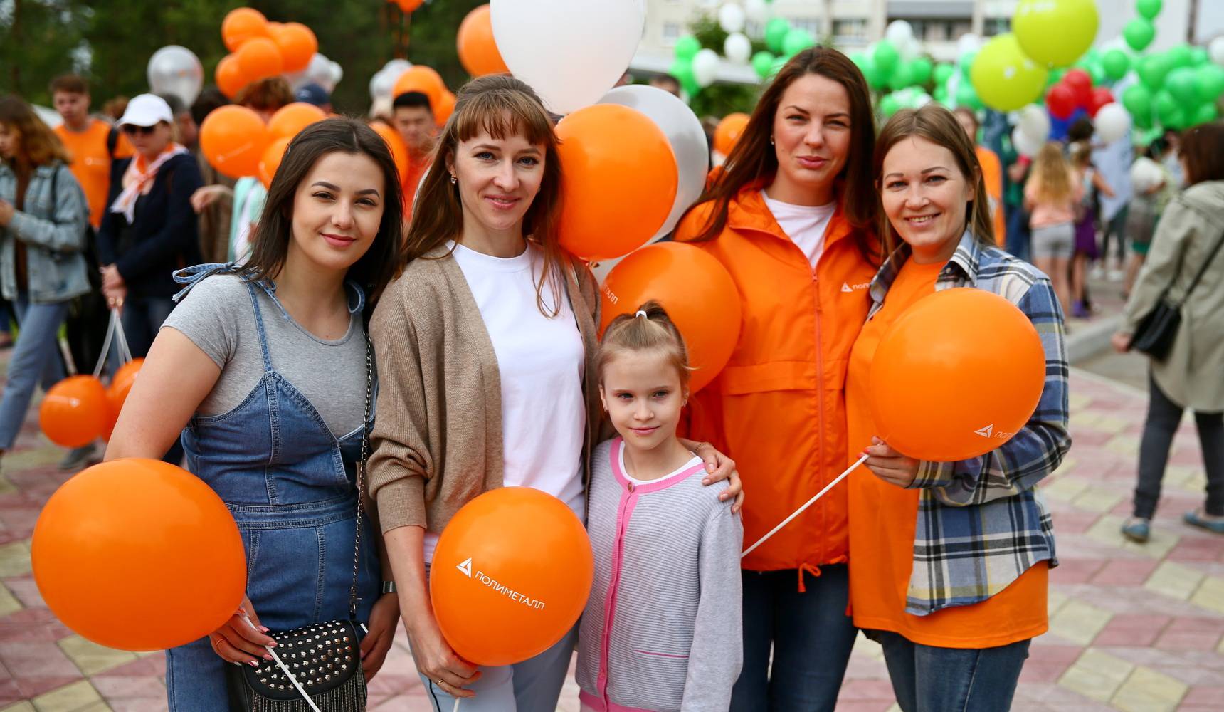 Давай поиграем: активности на День Металлурга.