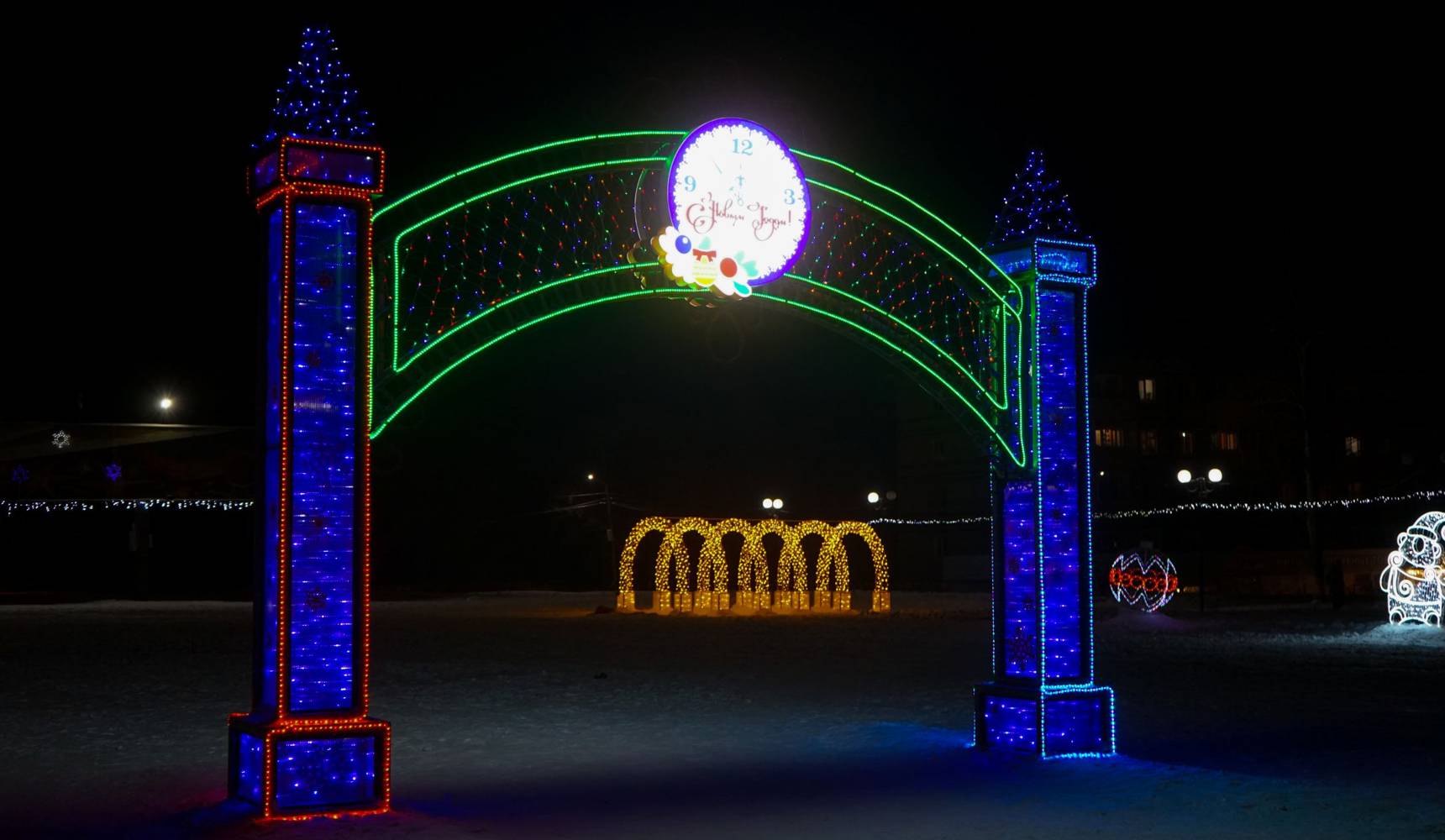 В Амурске появились кремлевские ворота