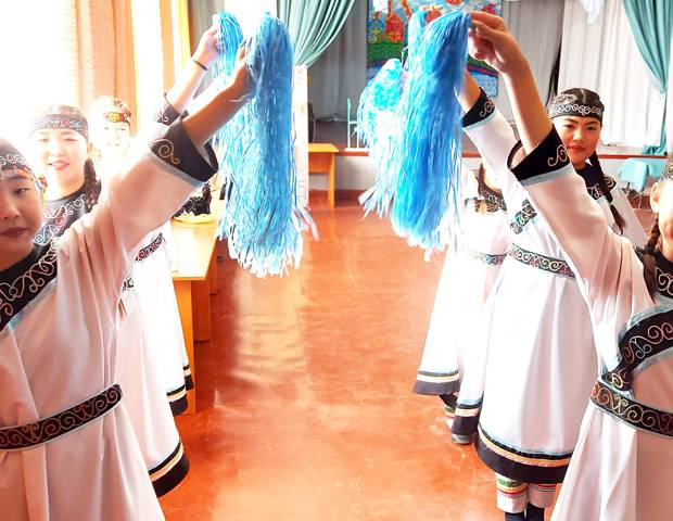 За сохранение культурных традиций