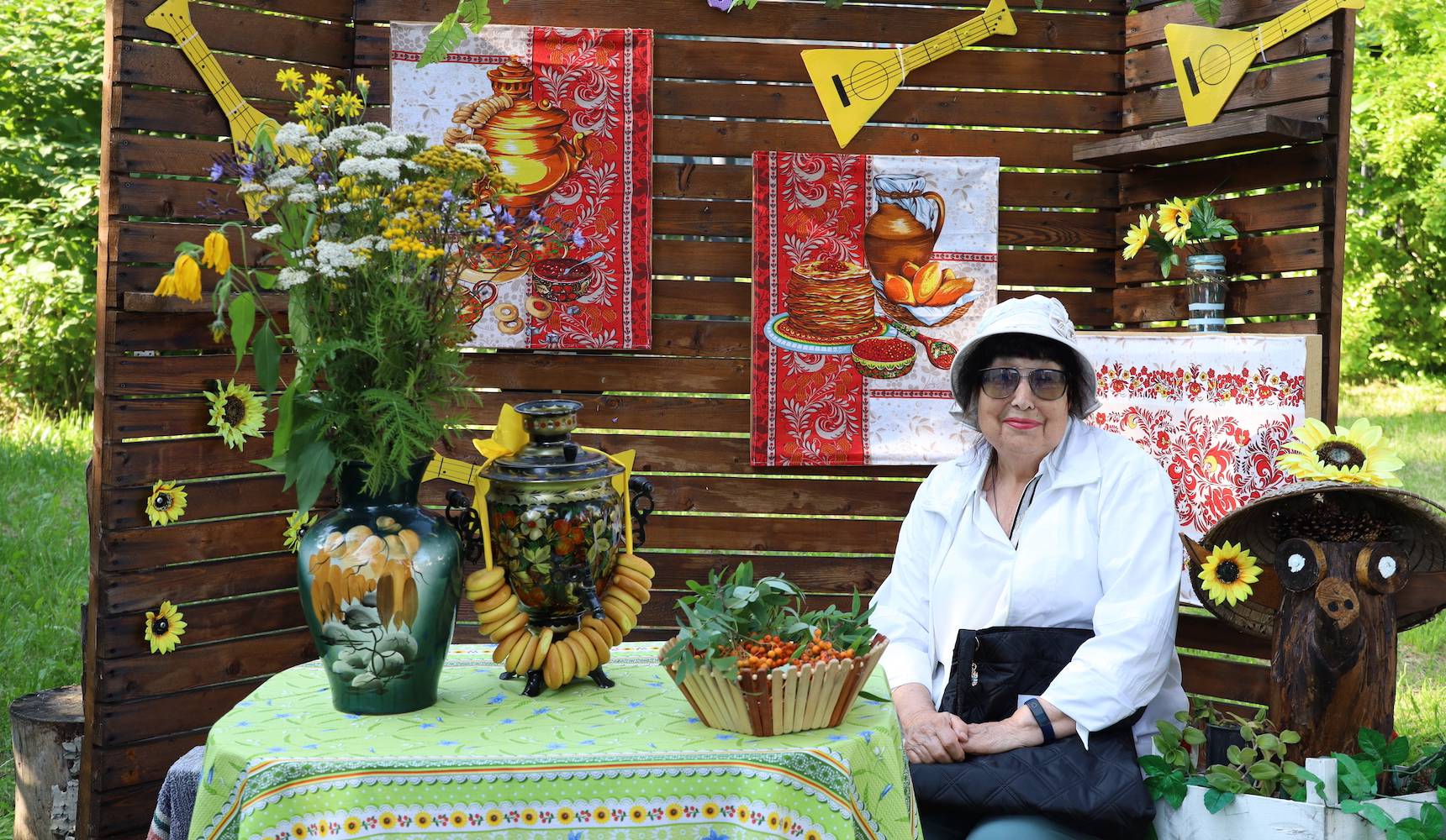 Никогда не унывай, пригласи друзей на чай