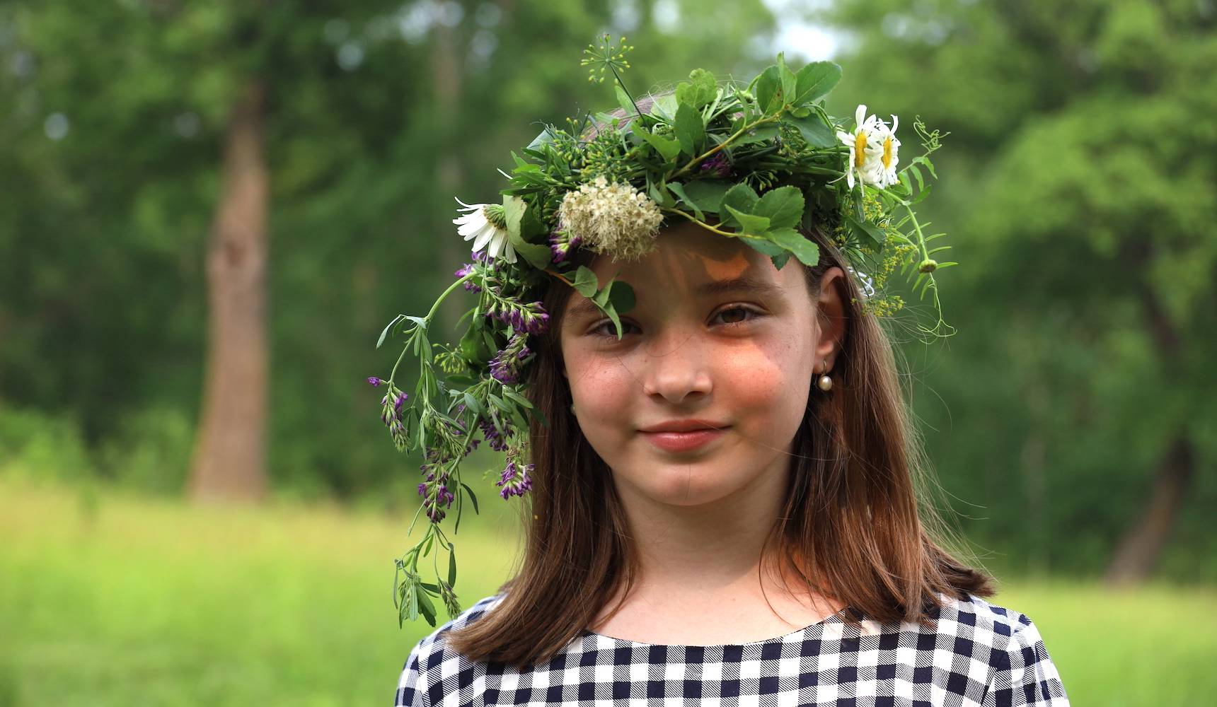 На Ивана на Купала красна девица гадала