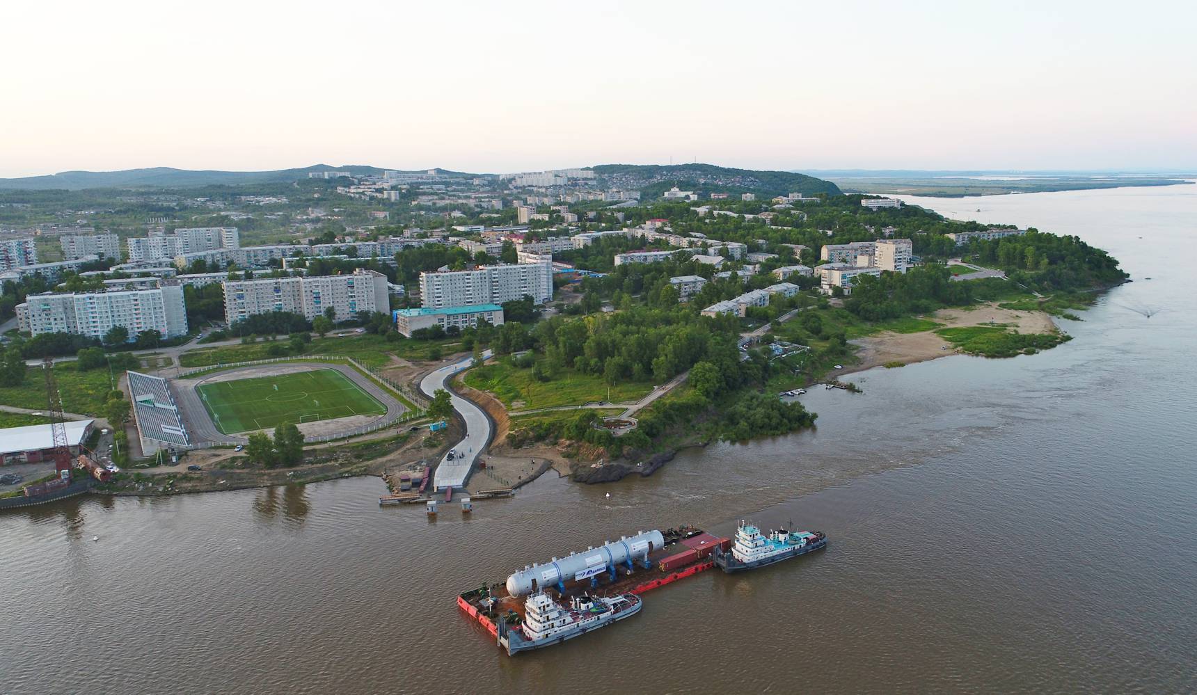 Автоклав для второй очереди АГМК завершил путь на комбинат