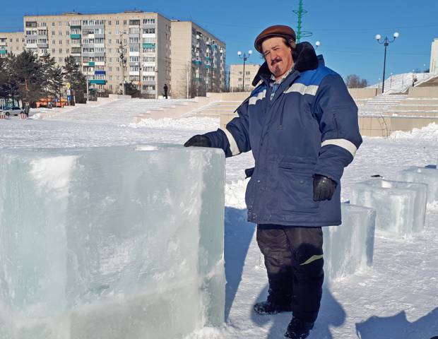 Амурск готовится к новогодним праздникам