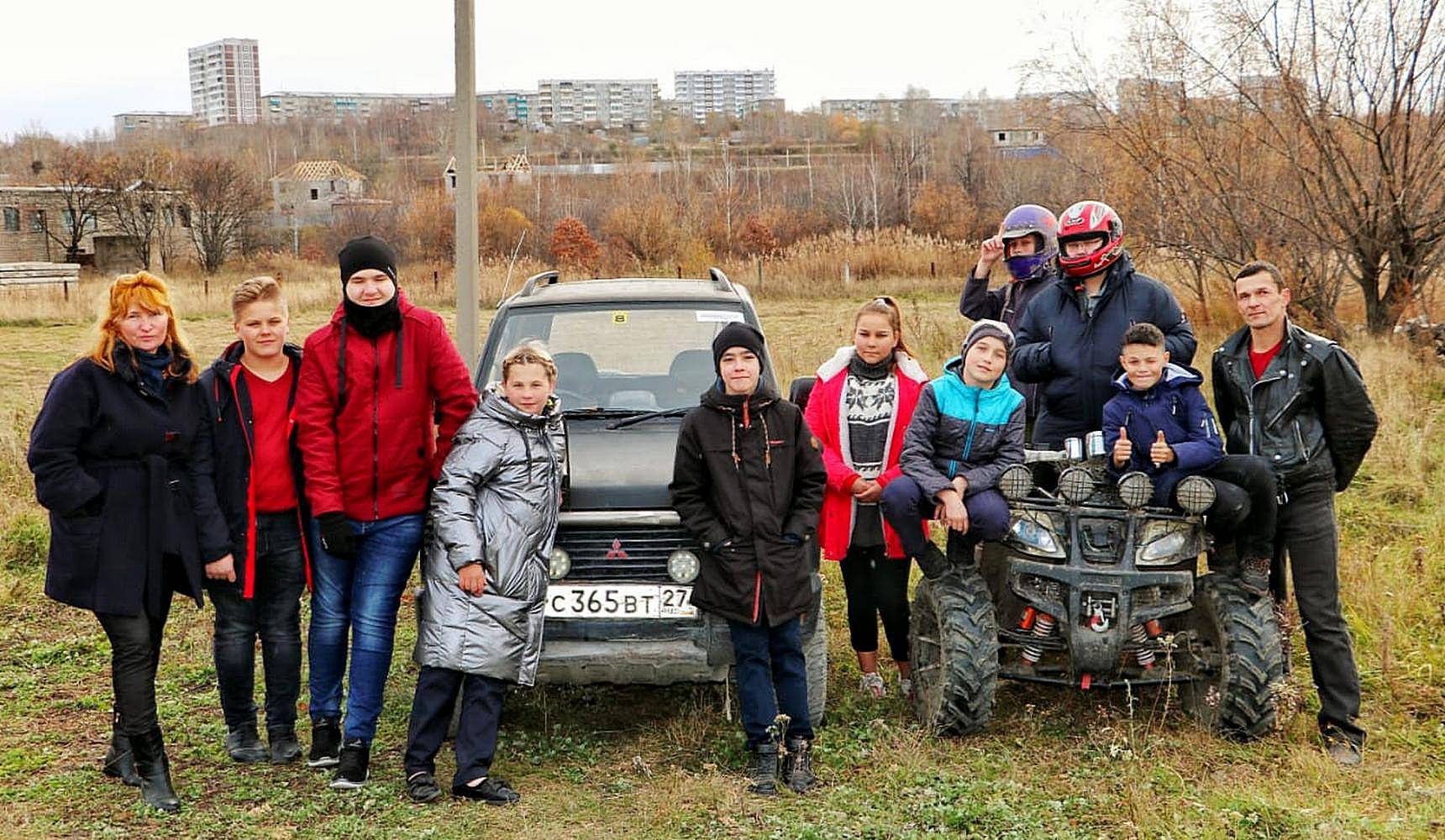Автомобильный внедорожный клуб «4 х 4» Автомобильный внедорожный клуб «4 х 4»