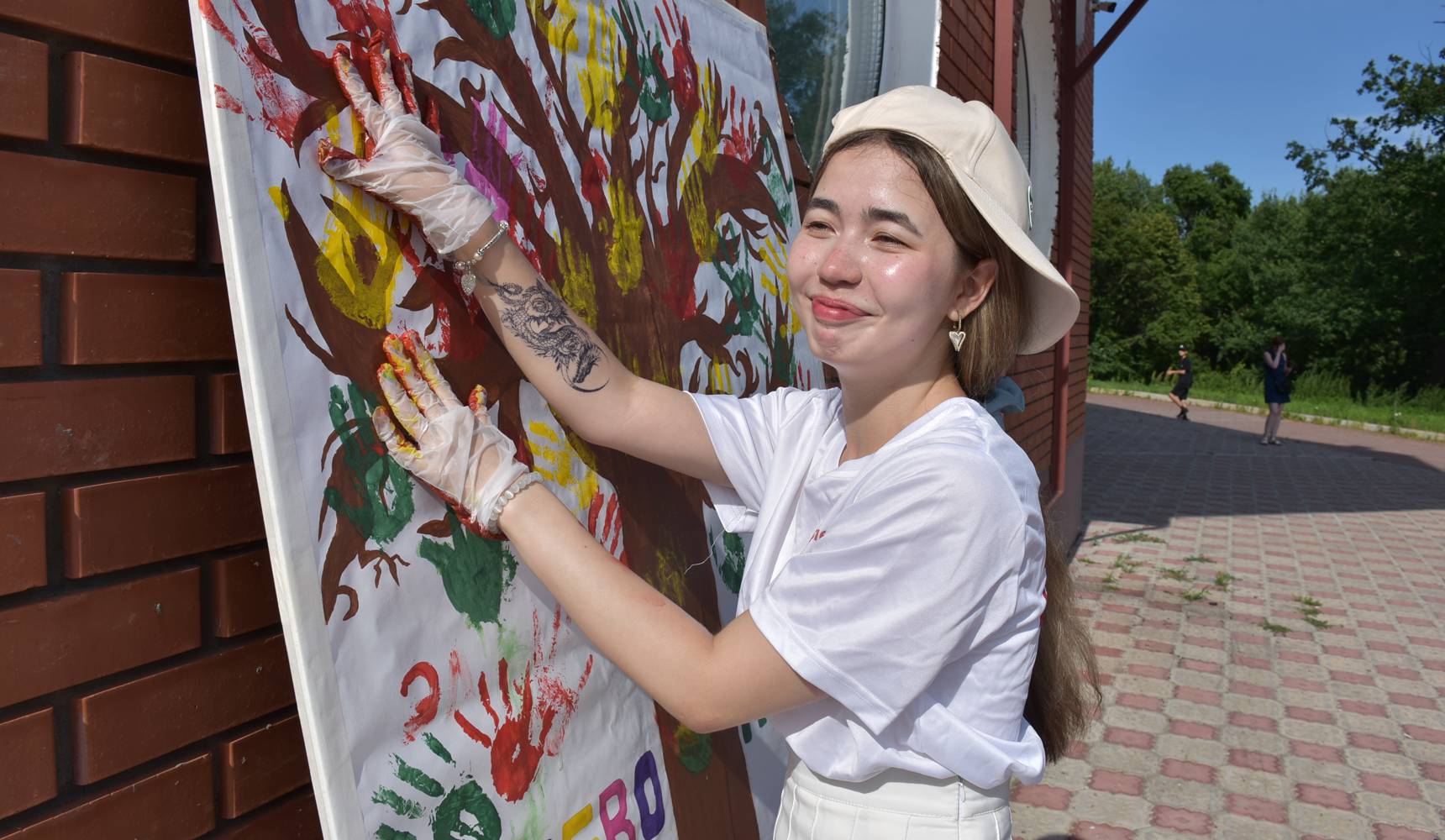 Раз ладошка, два ладошка — будет дружба