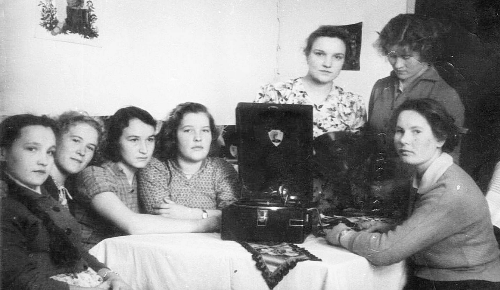 Фотофестиваль «Память в сундуке» Фотофестиваль «Память в сундуке»