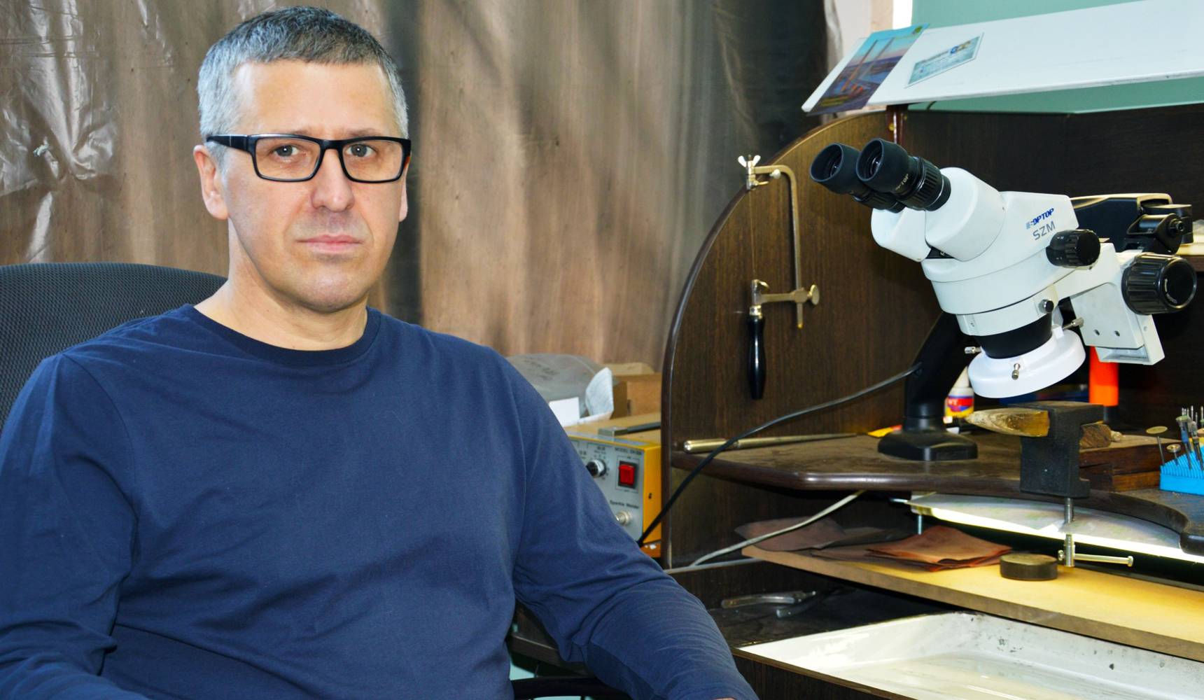 Властелин металла и камней