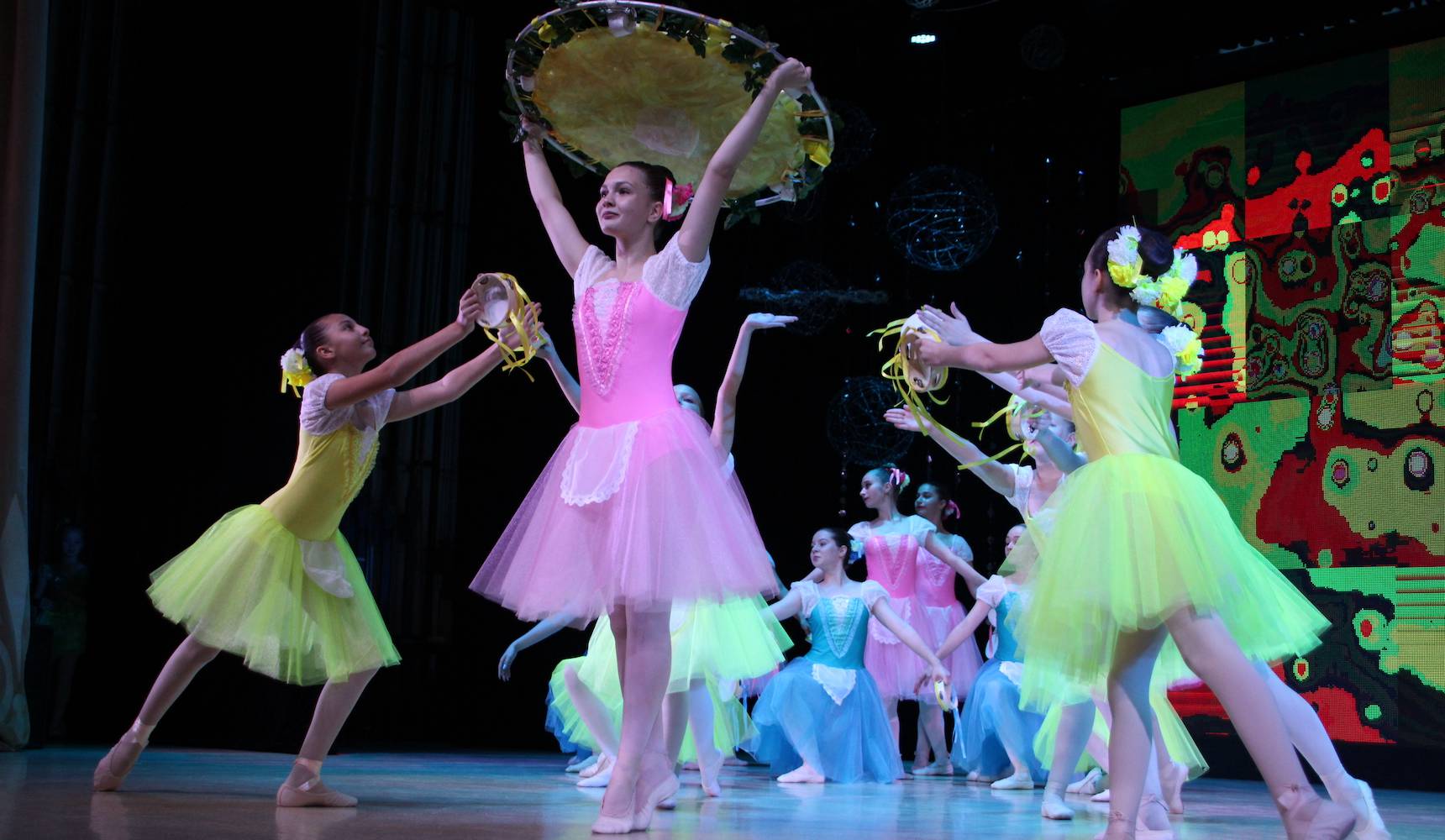 На балу у Золушки