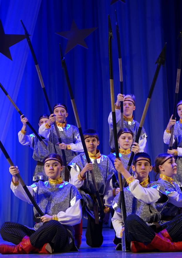 Защитникам Отечества посвящается