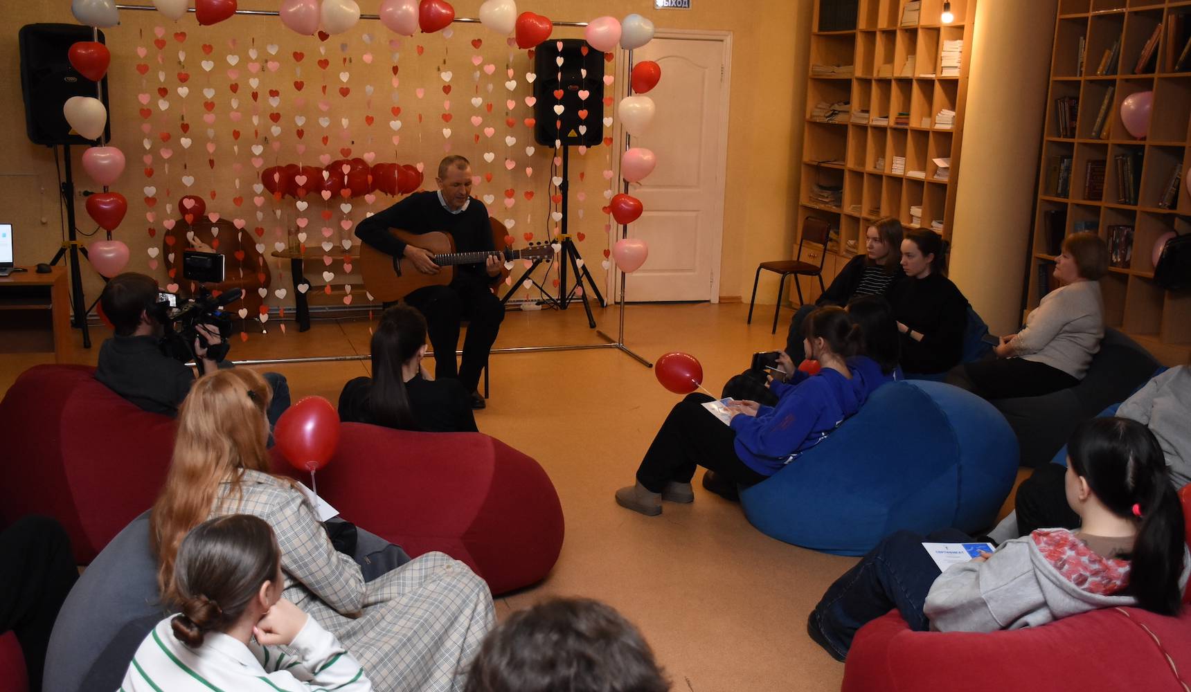 «Первые» о любви