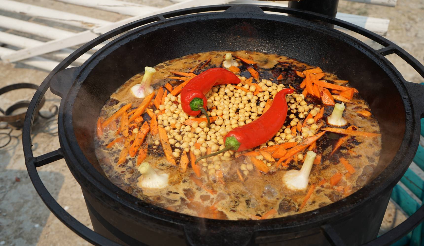 Первомай в Амурске: чисто, весело, вкусно!