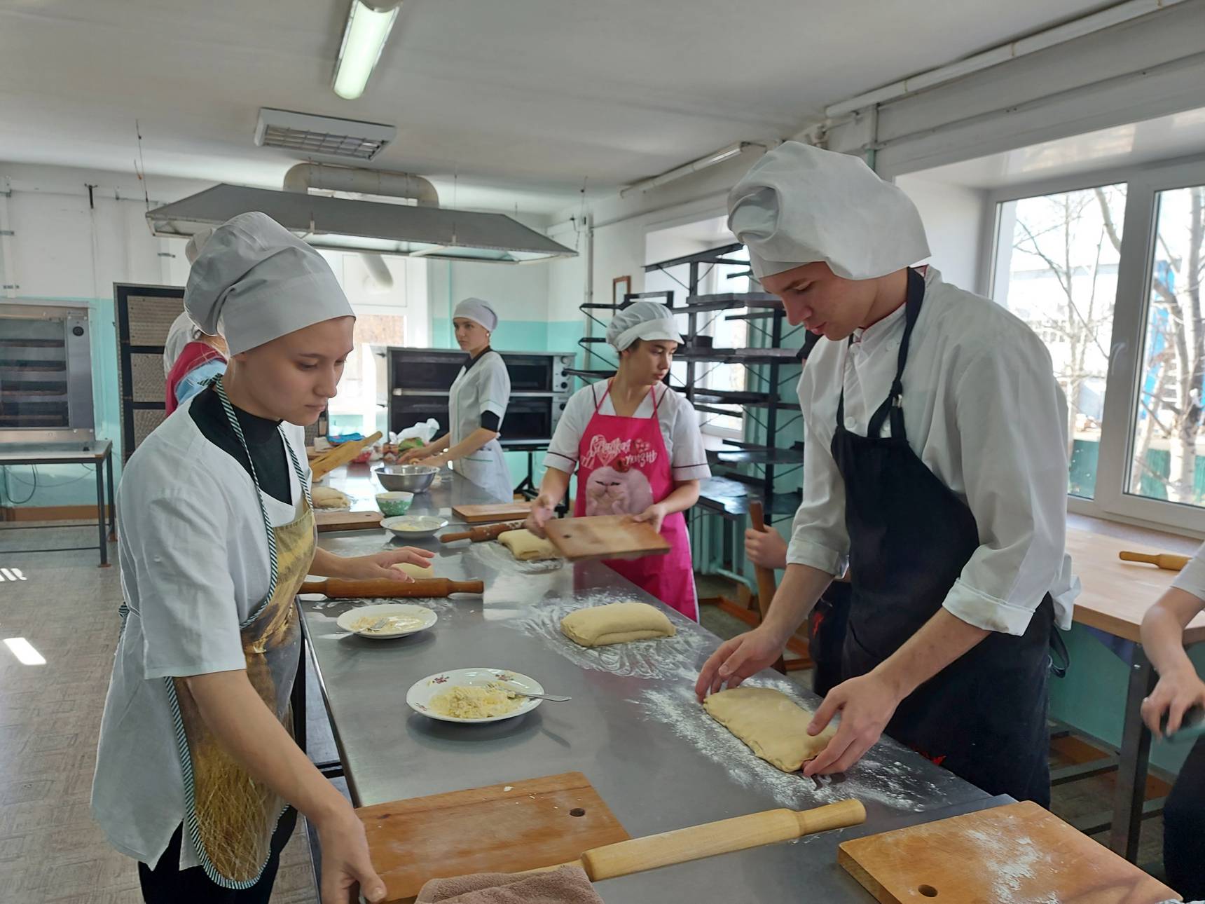 Укротители теста, скалки и кастрюли | 20.10.2021 | Амурск - БезФормата