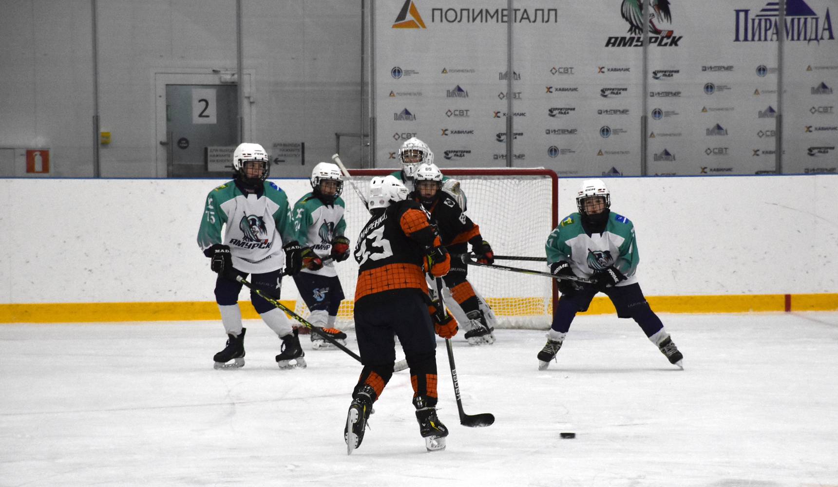 Дальний Восток вышел на лед