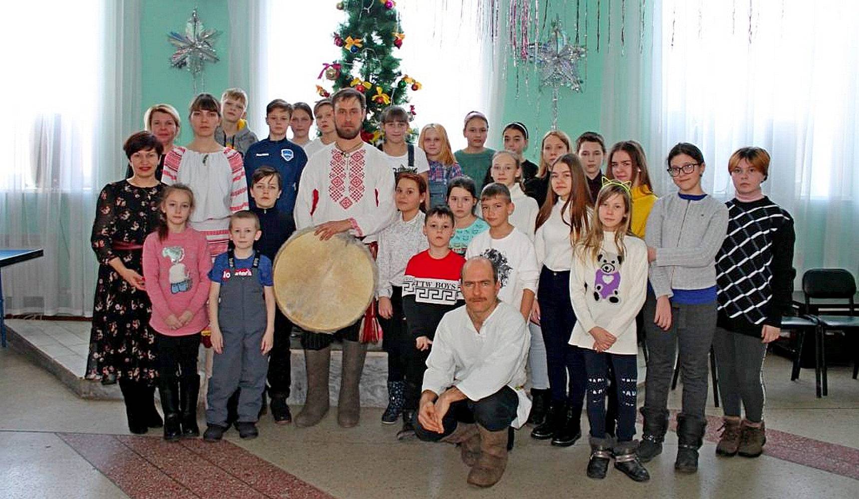 Молодые амурчане встретили Святки в русских традициях Молодые амурчане встретили Святки в русских традициях