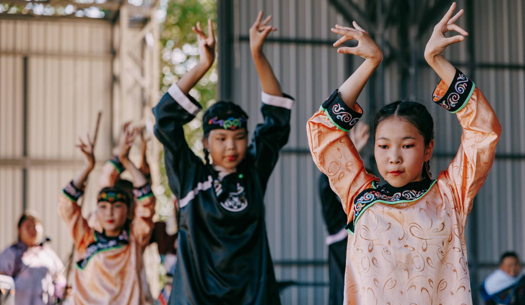 Вокруг солнца: в селе Ачан прошел национальный праздник
